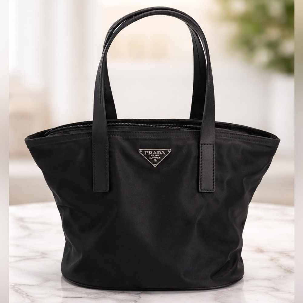 Authentic PRADA VELA SPORT Nylon Leather Shoulder Hand Bag Black